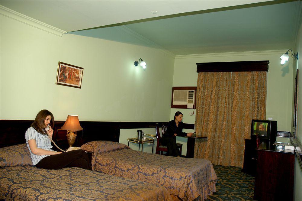 Concord International Hotel マナーマ エクステリア 写真